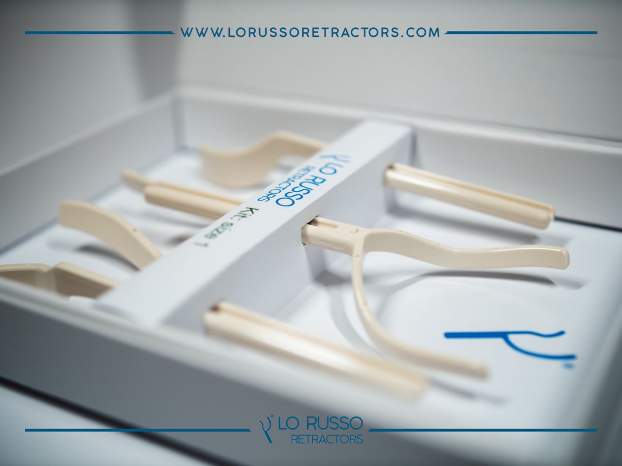 LO RUSSO RETRACTORS